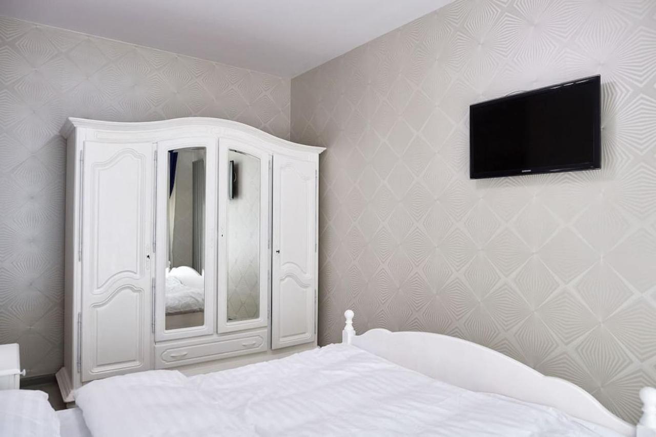 Blue Apartment In Spa N Pool Beach Resort Năvodari Zewnętrze zdjęcie