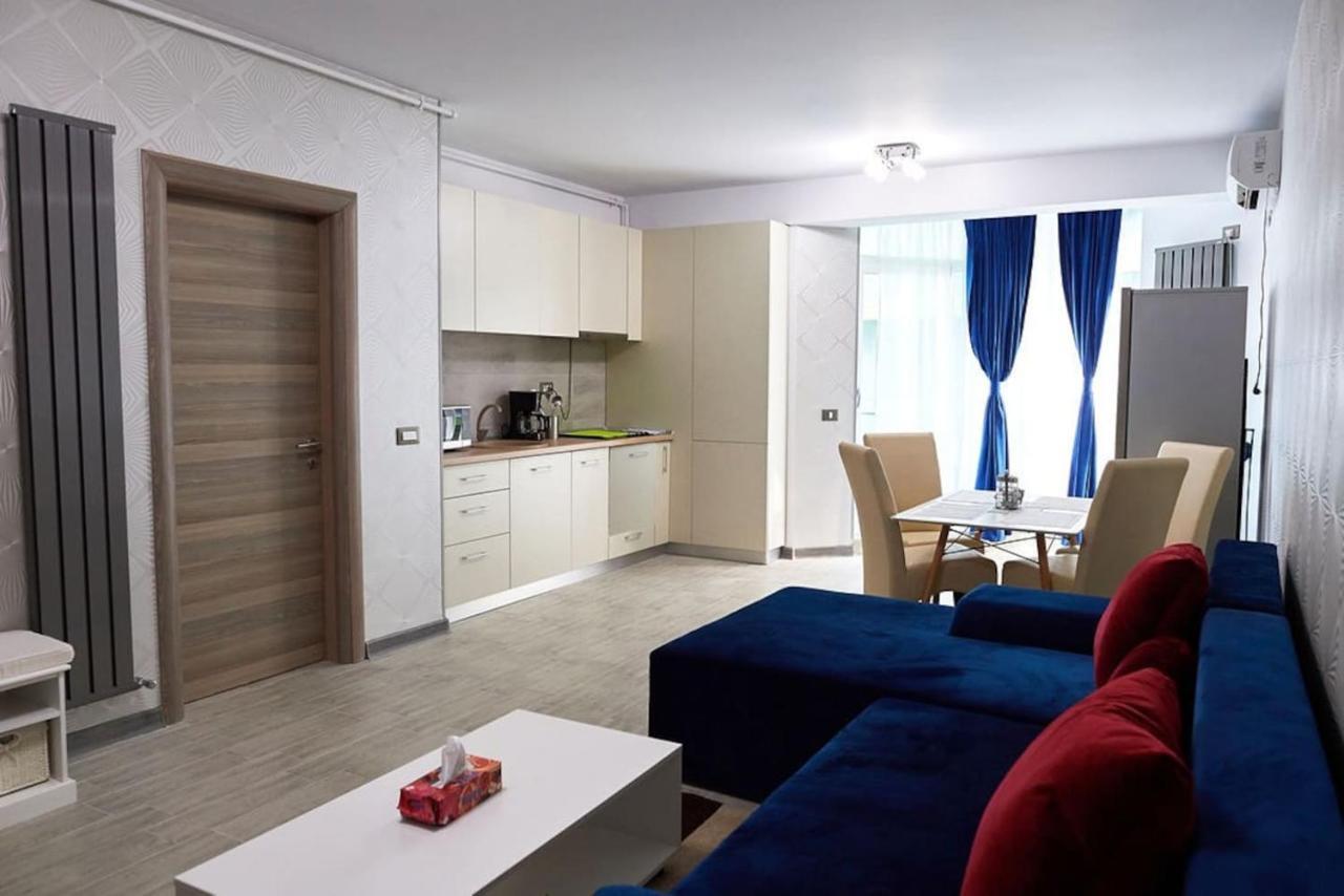 Blue Apartment In Spa N Pool Beach Resort Năvodari Zewnętrze zdjęcie